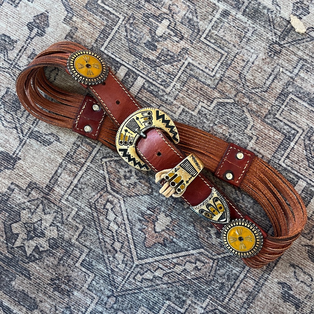 Vintage brown leather belt